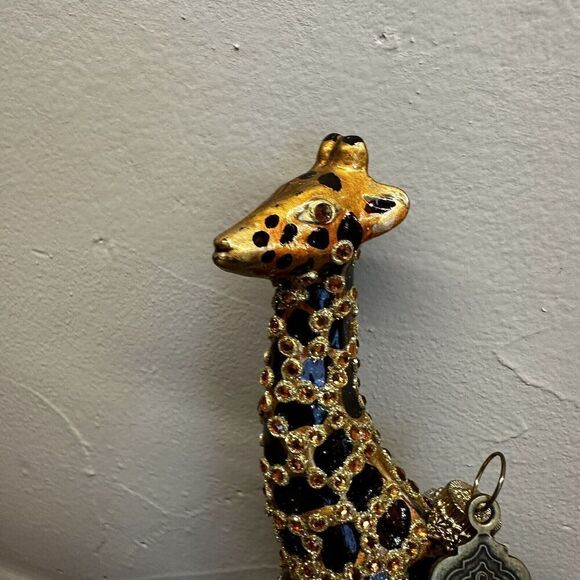 Jay Strongwater Standing Giraffe Ornament - Picture 3 of 11